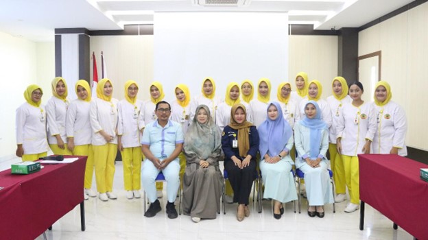 SERAH TERIMA DAN PERSAMAAN PERSEPSI MAHASIWA/I PKL III PRODI RMIK DI RS GRAHA HERMINE